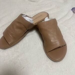 Kelsi Dagger Ruthie Leather slide sandals light nude womens 9